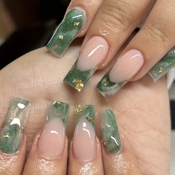 NEW Gold Foil Sage Green Yellow Elegant Press On Nail Kit Glue French - Picture 4 of 8